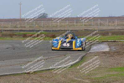 media/Jan-15-2023-CalClub SCCA (Sun) [[40bbac7715]]/Group 4/Qualifying (Sweeper)/